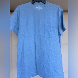 Vineyard Vines t-shirt like new
